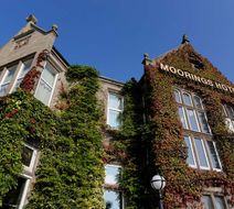 Best Western Moorings Hotel Exterior
