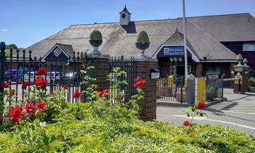 Best Western Manor Hotel