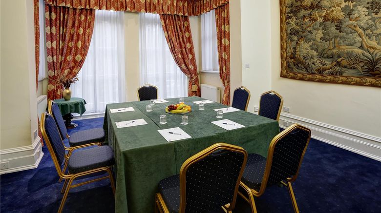 <b>Best Western Swiss Cottage Hotel Meeting</b>. Images powered by <a href="https://iceportal.shijigroup.com/" title="IcePortal" target="_blank">IcePortal</a>.