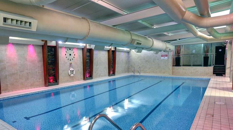 Best Western Plus Castle Green Hotel Pool