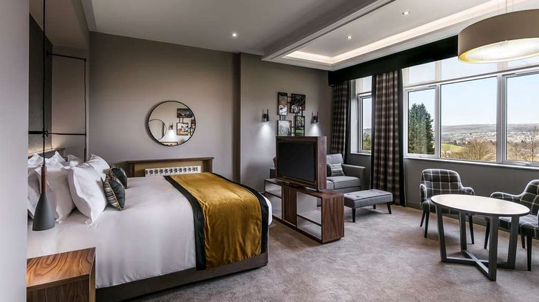 <b>Best Western Plus Castle Green Hotel Suite</b>. Images powered by <a href="https://iceportal.shijigroup.com/" title="IcePortal" target="_blank">IcePortal</a>.