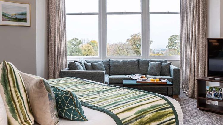 Best Western Plus Castle Green Hotel Suite