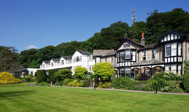Best Western Plus Castle Green Hotel Exterior