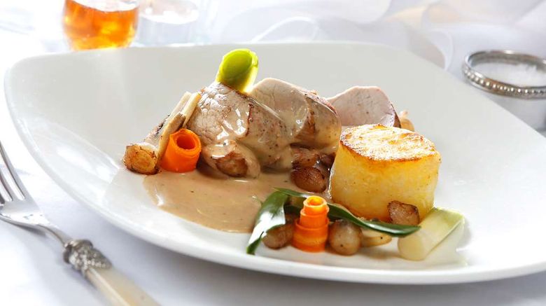 <b>Best Western Forest & Vale Hotel Restaurant</b>. Images powered by <a href="https://iceportal.shijigroup.com/" title="IcePortal" target="_blank">IcePortal</a>.