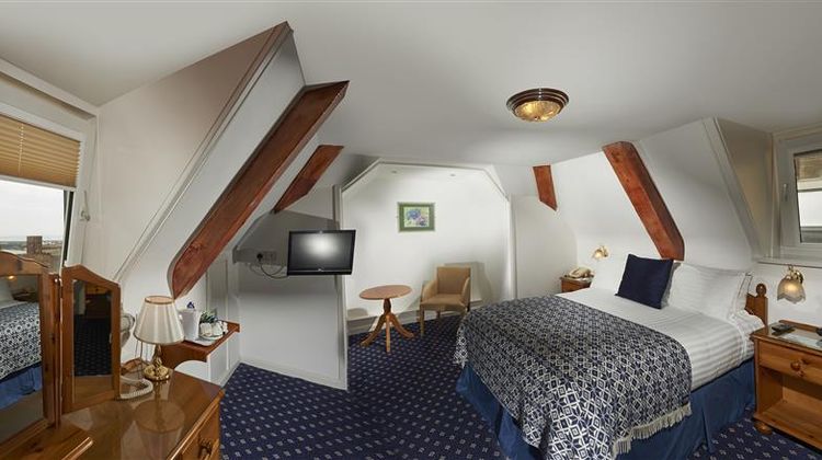 Best Western Moores Central Hotel Room