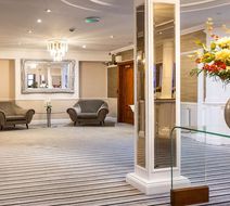 Best Western Royal Hotel Lobby