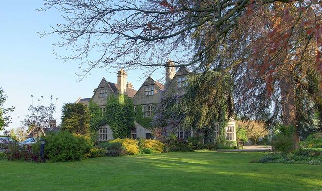 Weston Hall Hotel, Sure Hotel Coll Exterior