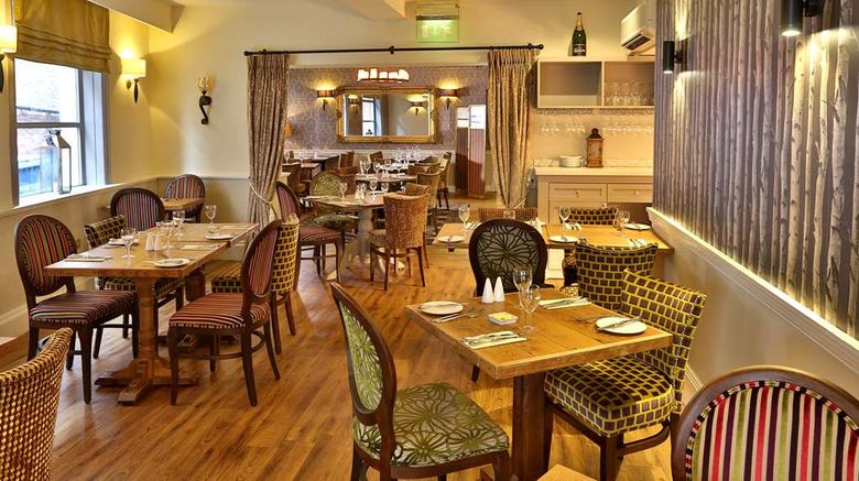 <b>Best Western The George Hotel, Lichfield Restaurant</b>. Images powered by <a href="https://iceportal.shijigroup.com/" title="IcePortal" target="_blank">IcePortal</a>.