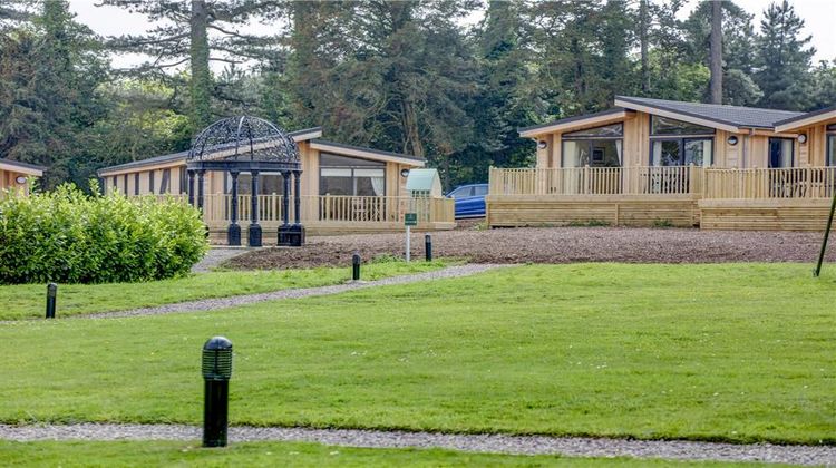 Best Western Plus Kenwick Park Hotel Exterior