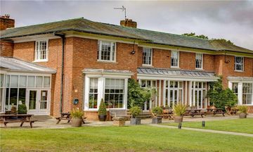 Best Western Plus Kenwick Park Hotel