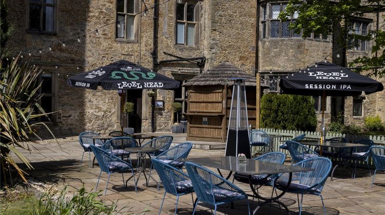 Best Western Walworth Castle Hotel Exterior
