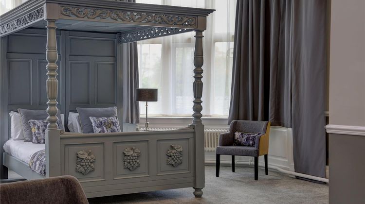 Best Western Walworth Castle Hotel Room