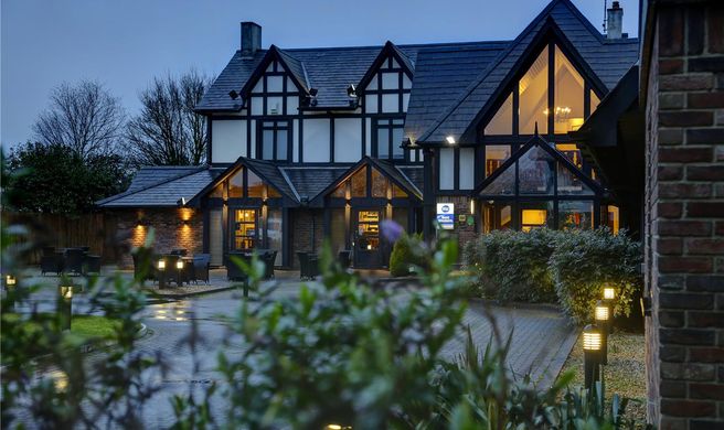 Best Western The Gables Hotel Exterior