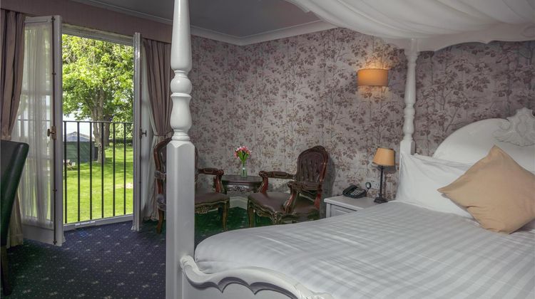Normanton Park Hotel, BW Signature Coll Room