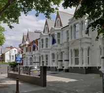 Best Western Chiswick Palace & Suites Exterior