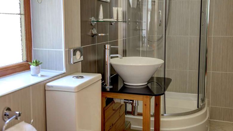 <b>Best Western Ilford Hotel Room</b>. Images powered by <a href="https://iceportal.shijigroup.com/" title="IcePortal" target="_blank">IcePortal</a>.