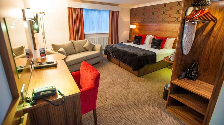 Best Western Plus Lancashire Manor Hotel Suite