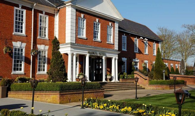 Manor Hotel Solihull, BW Signature Coll Exterior