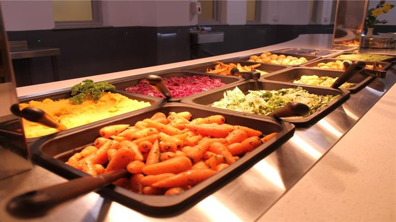 <b>Best Western Weymouth Hotel Rembrandt Restaurant</b>. Images powered by <a href="https://iceportal.shijigroup.com/" title="IcePortal" target="_blank">IcePortal</a>.