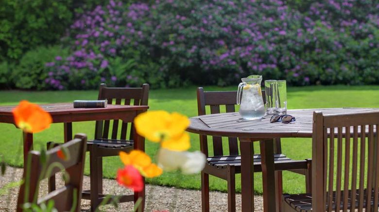 <b>Best Western Plus Grims Dyke Hotel Restaurant</b>. Images powered by <a href="https://iceportal.shijigroup.com/" title="IcePortal" target="_blank">IcePortal</a>.