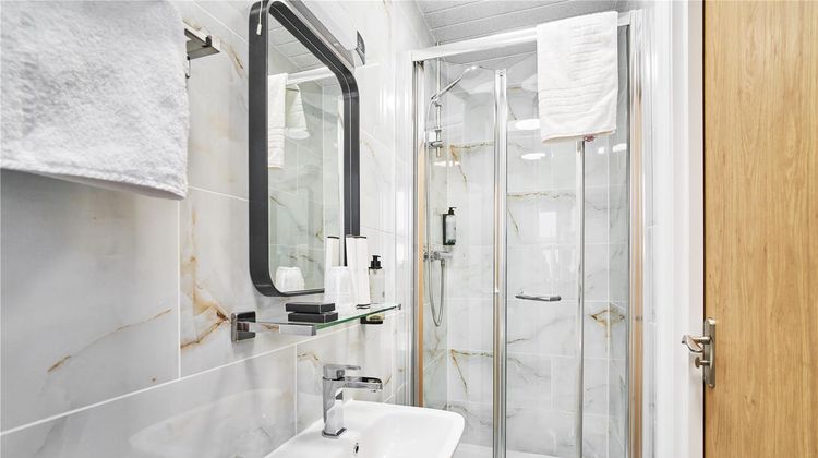 Best Western Greater London Hotel Room