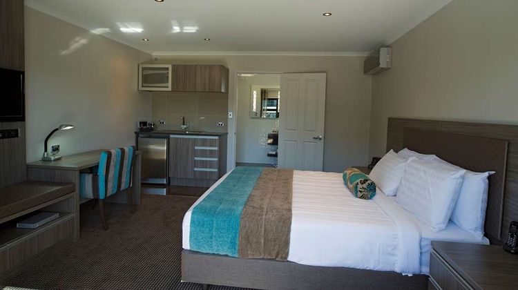 Best Western Ellerslie International Suite