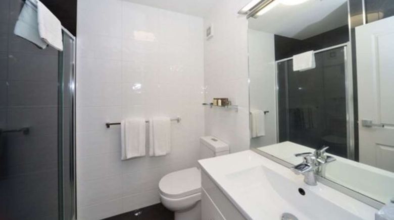 <b>Best Western Ellerslie International Room</b>. Images powered by <a href="https://iceportal.shijigroup.com/" title="IcePortal" target="_blank">IcePortal</a>.