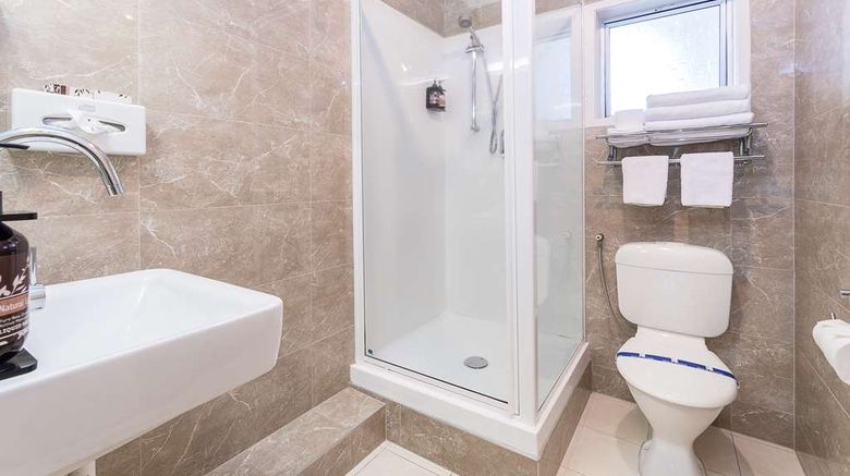 <b>Best Western Newmarket Inn & Suites Room</b>. Images powered by <a href="https://iceportal.shijigroup.com/" title="IcePortal" target="_blank">IcePortal</a>.
