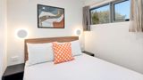 Best Western Newmarket Inn & Suites Room