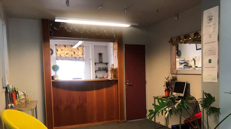 <b>Best Western Wellington Lobby</b>. Images powered by <a href="https://iceportal.shijigroup.com/" title="IcePortal" target="_blank">IcePortal</a>.