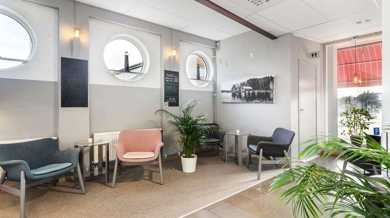 <b>Best Western Sjofartshotellet Lobby</b>. Images powered by <a href="https://iceportal.shijigroup.com/" title="IcePortal" target="_blank">IcePortal</a>.