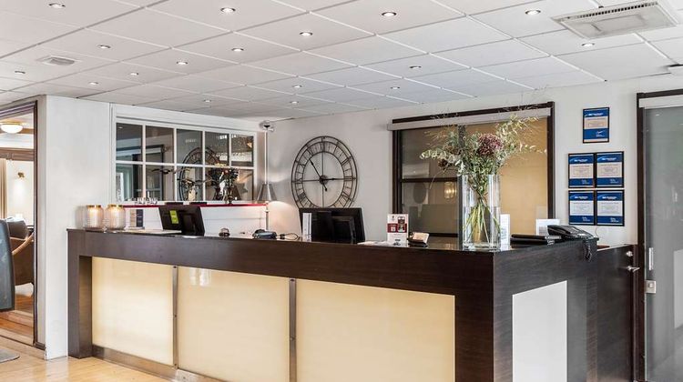 Best Western Plus Edward Hotel Lobby