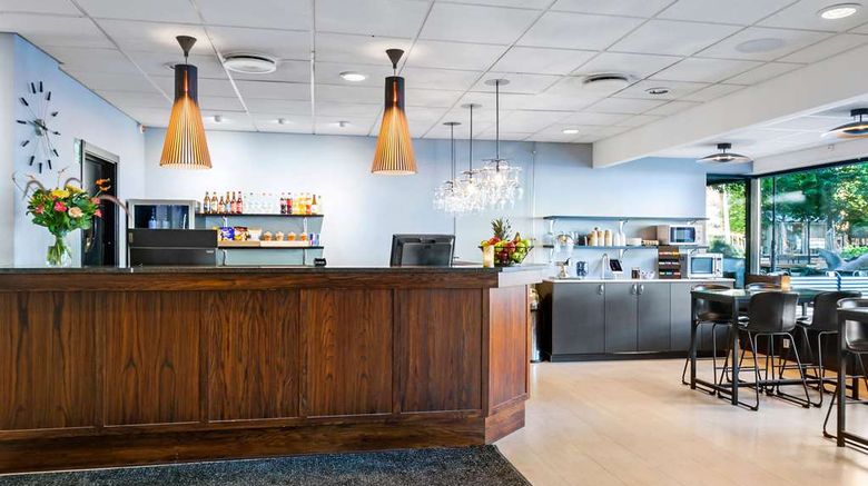 <b>Best Western Malmia Hotel Lobby</b>. Images powered by <a href="https://iceportal.shijigroup.com/" title="IcePortal" target="_blank">IcePortal</a>.