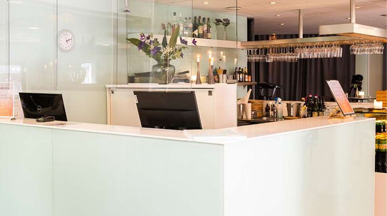 <b>Best Western Plus Kalmarsund Hotell Lobby</b>. Images powered by <a href="https://iceportal.shijigroup.com/" title="IcePortal" target="_blank">IcePortal</a>.