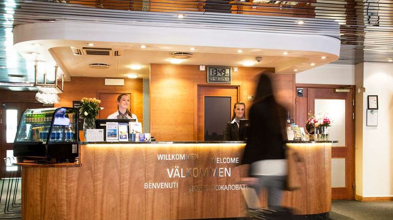 <b>Best Western Kom Hotel Stockholm Lobby</b>. Images powered by <a href="https://iceportal.shijigroup.com/" title="IcePortal" target="_blank">IcePortal</a>.