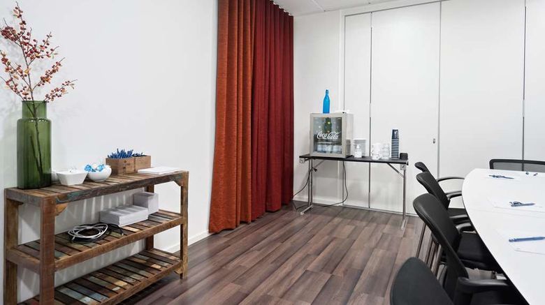 <b>Best Western Hotell Ljungby Meeting</b>. Images powered by <a href="https://iceportal.shijigroup.com/" title="IcePortal" target="_blank">IcePortal</a>.