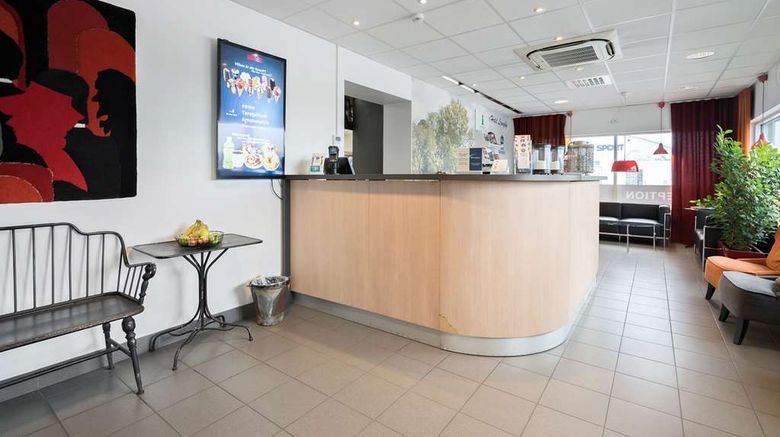 <b>Best Western Hotell Ljungby Lobby</b>. Images powered by <a href="https://iceportal.shijigroup.com/" title="IcePortal" target="_blank">IcePortal</a>.