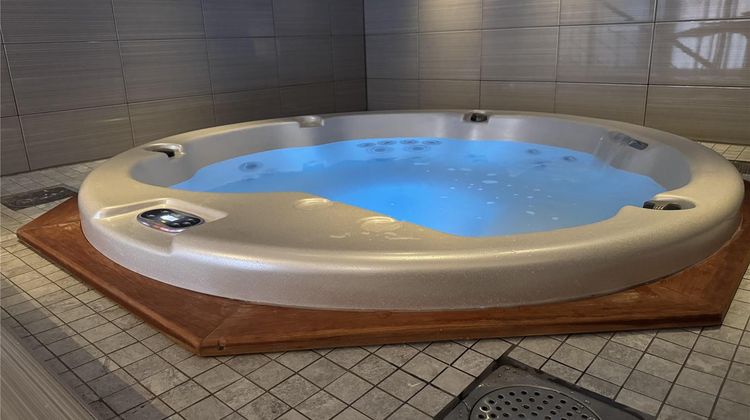 Best Western Hotell Ett Pool