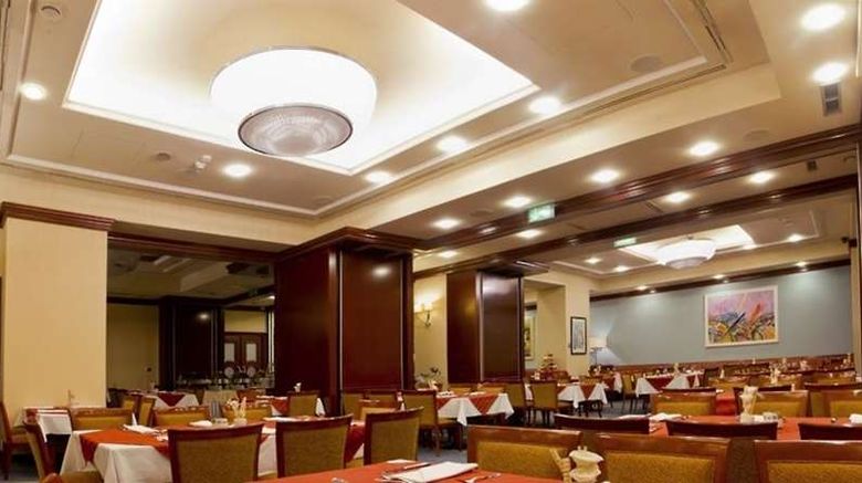 <b>Best Western Premier Hotel Astoria Restaurant</b>. Images powered by <a href="https://iceportal.shijigroup.com/" title="IcePortal" target="_blank">IcePortal</a>.