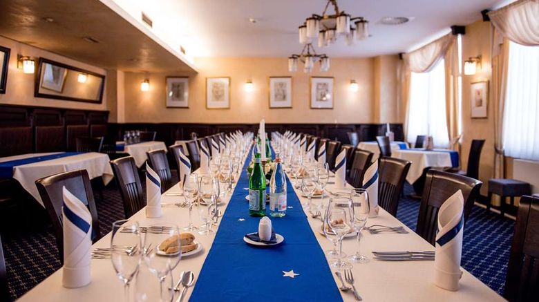 <b>Best Western Hotel Vista Restaurant</b>. Images powered by <a href="https://iceportal.shijigroup.com/" title="IcePortal" target="_blank">IcePortal</a>.