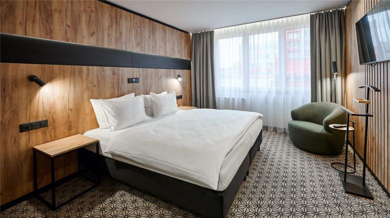 <b>Best Western Hotel Vista Suite</b>. Images powered by <a href="https://iceportal.shijigroup.com/" title="IcePortal" target="_blank">IcePortal</a>.