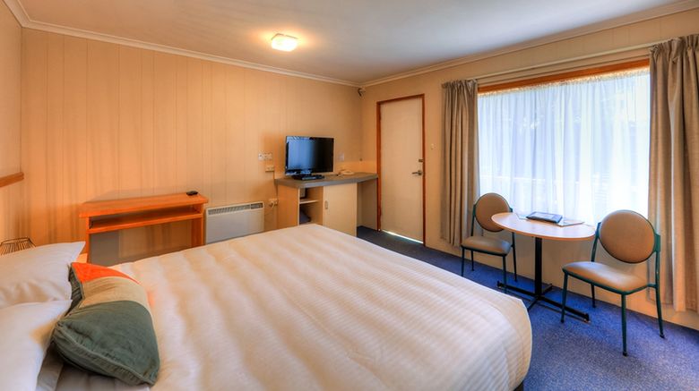 <b>Best Western Burnie Room</b>. Images powered by <a href="https://iceportal.shijigroup.com/" title="IcePortal" target="_blank">IcePortal</a>.