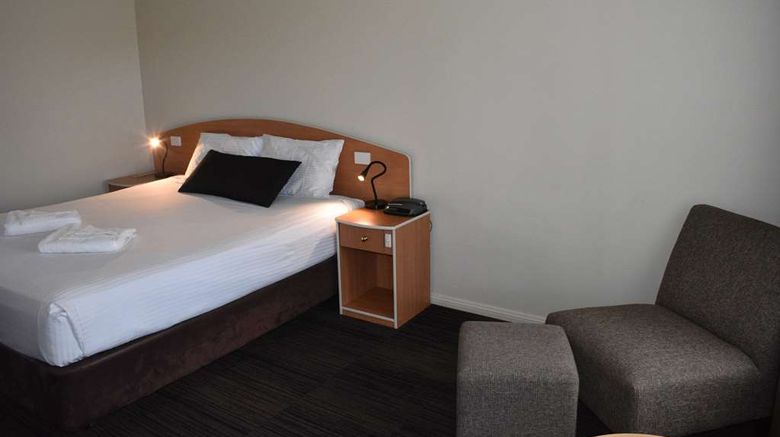 <b>Coachman's Inn Motel Room</b>. Images powered by <a href="https://iceportal.shijigroup.com/" title="IcePortal" target="_blank">IcePortal</a>.