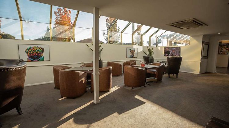 Best Western Plus Goulburn Lobby