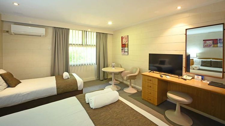 Hospitality Geraldton, SureStay by BW Room