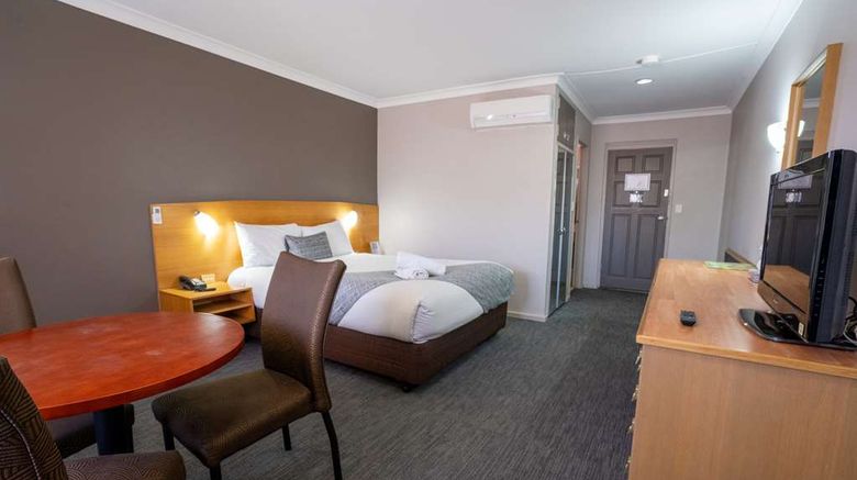 <b>Hospitality Kalgoorlie, SureStay by BW Room</b>. Images powered by <a href="https://iceportal.shijigroup.com/" title="IcePortal" target="_blank">IcePortal</a>.