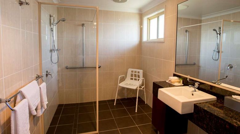 <b>Best Western Plus All Settlers Motor Inn Room</b>. Images powered by <a href="https://iceportal.shijigroup.com/" title="IcePortal" target="_blank">IcePortal</a>.