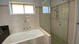 Best Western Plus All Settlers Motor Inn Suite