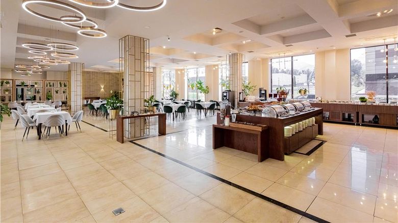 <b>Best Western Plus Atakent Park Hotel Restaurant</b>. Images powered by <a href="https://iceportal.shijigroup.com/" title="IcePortal" target="_blank">IcePortal</a>.