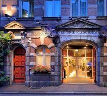 Best Western Dam Square Inn Exterior